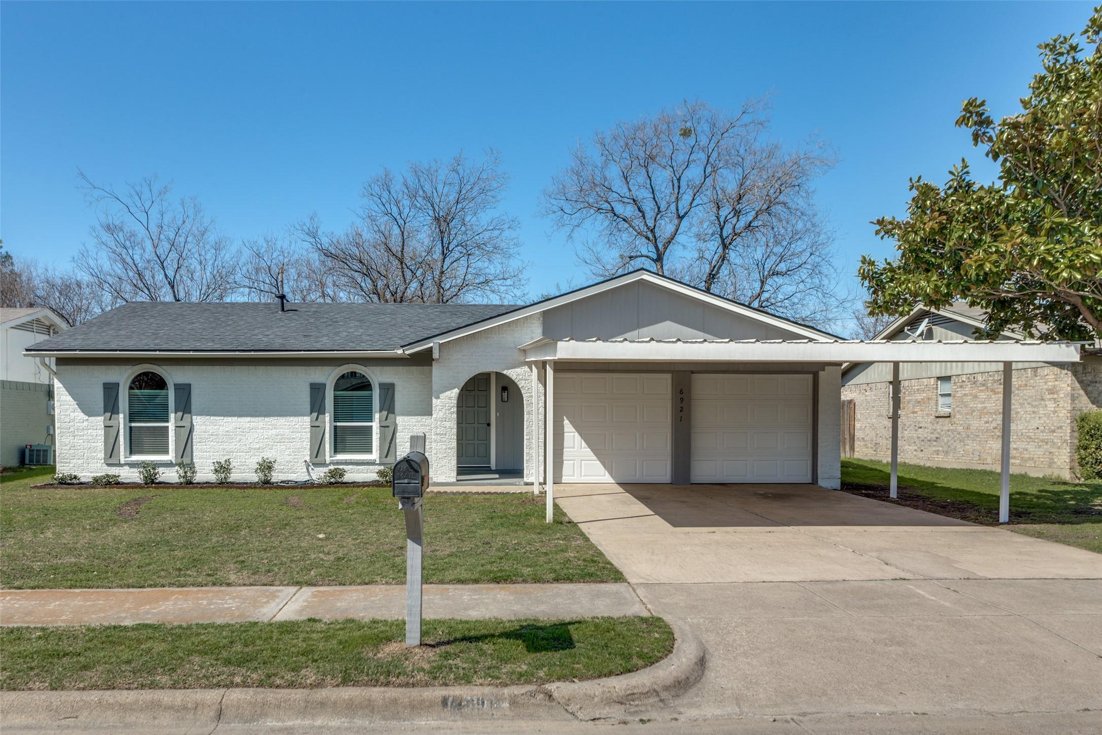 Constitution Dr, Watauga, TX 76148