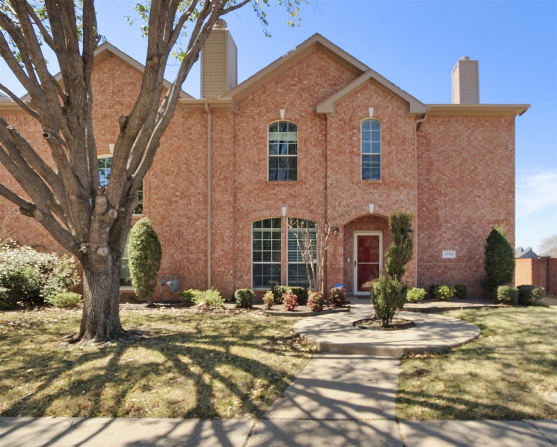 Massey Dr, Lewisville, TX 75067
