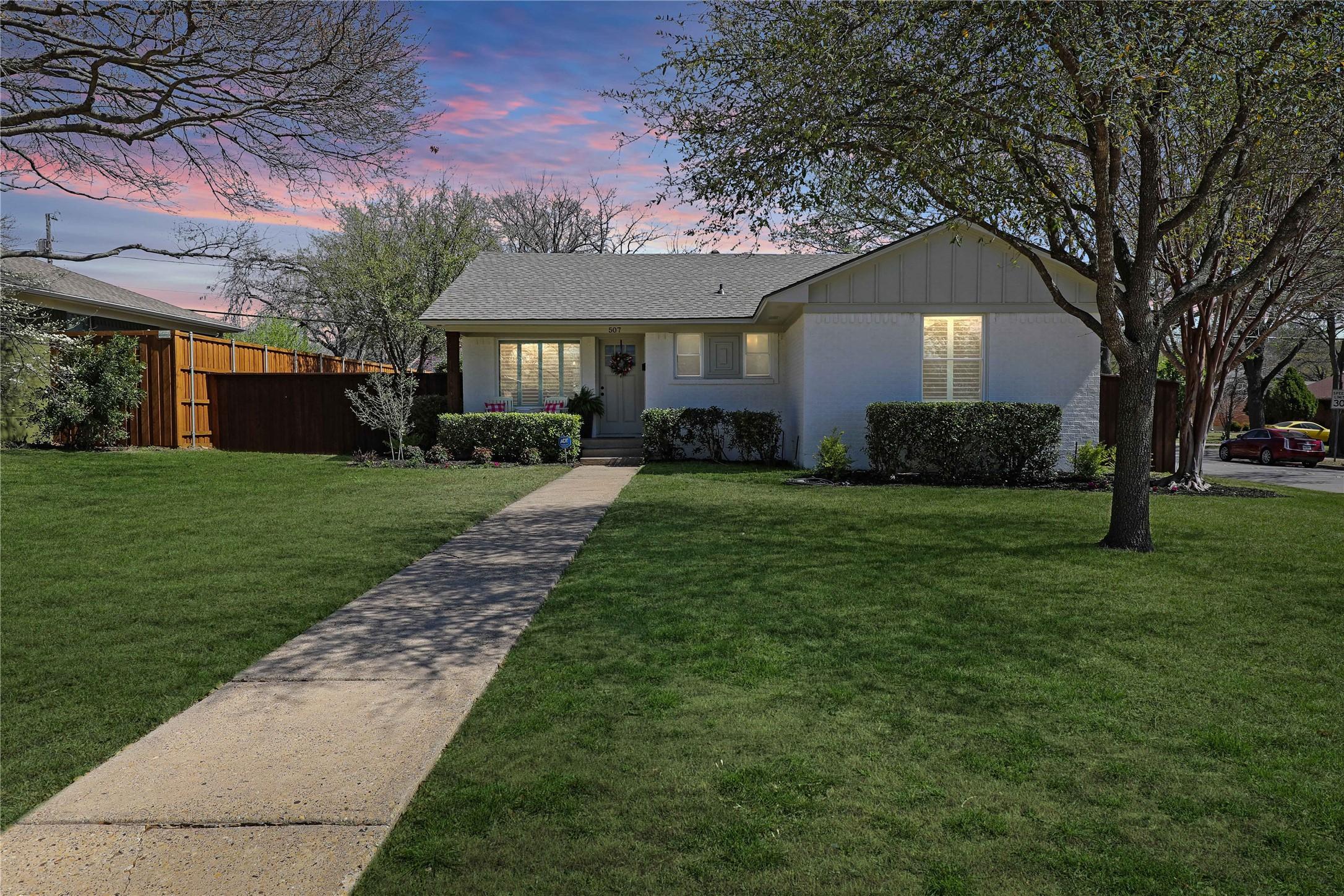 S Weatherred Dr, Richardson, TX 75080
