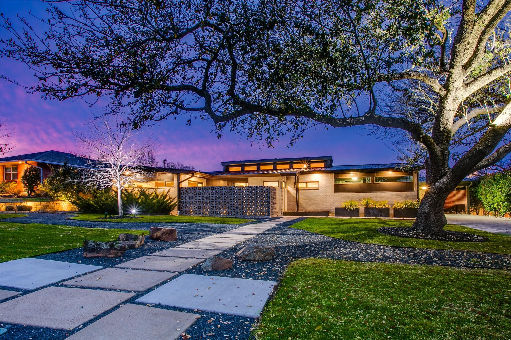 Yamini Dr, Dallas, TX 75230