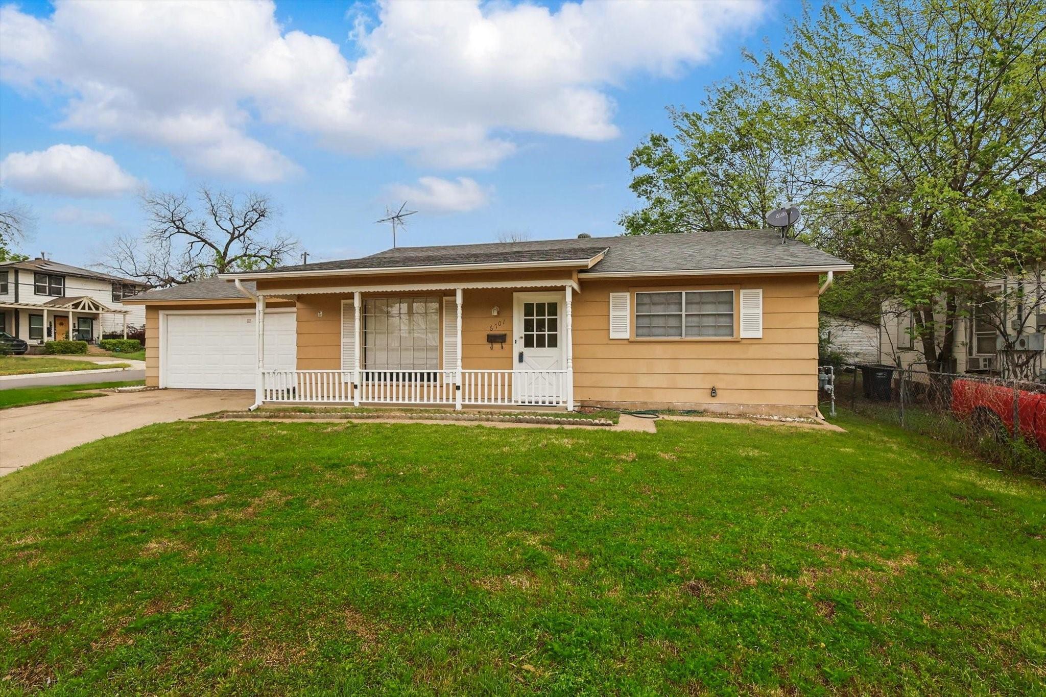 Church St, Fort Worth, TX 76112