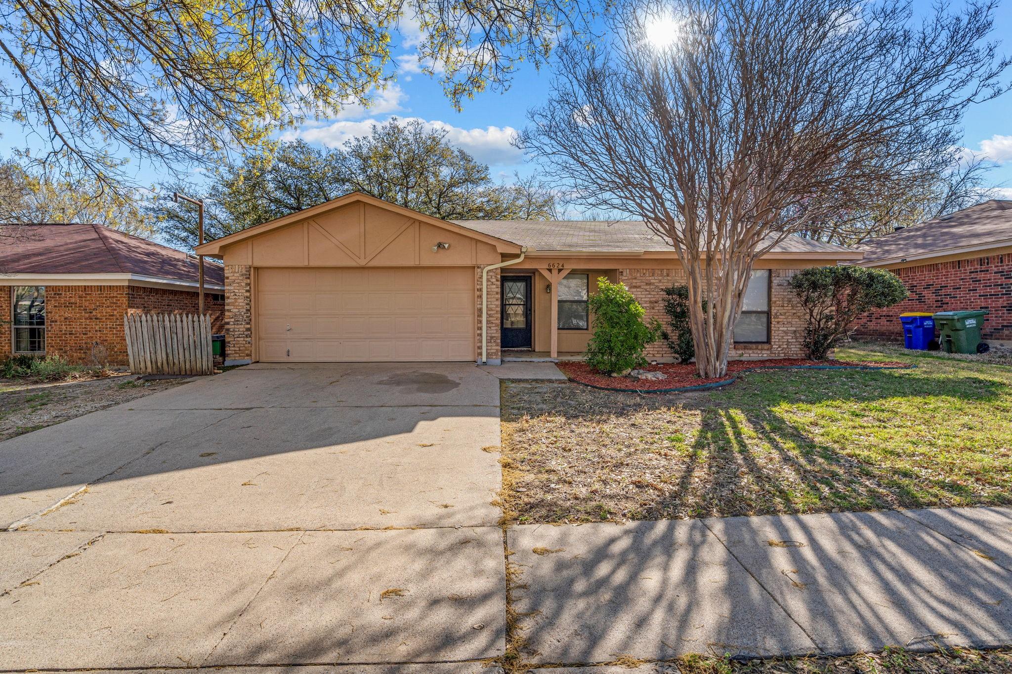 Constitution Dr, Watauga, TX 76148