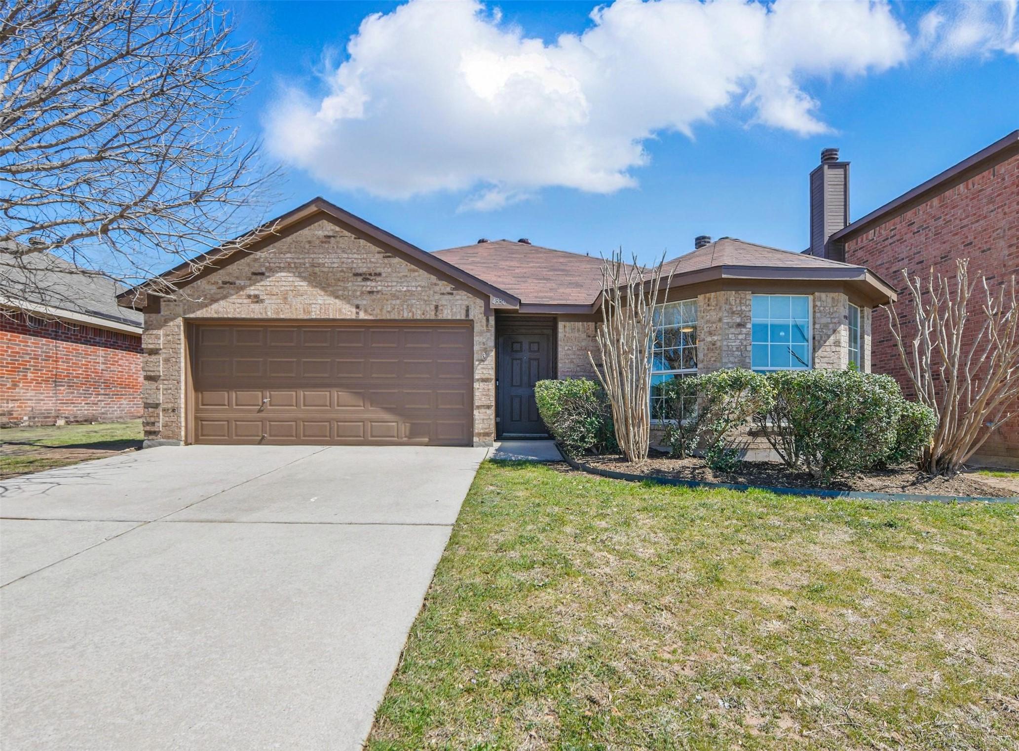 Rockmill Trl, Fort Worth, TX 76179