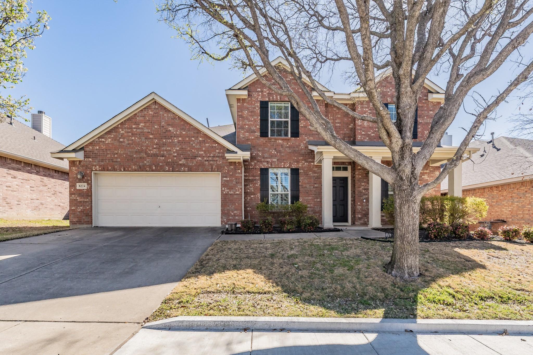 Lauren Way, Fort Worth, TX 76148
