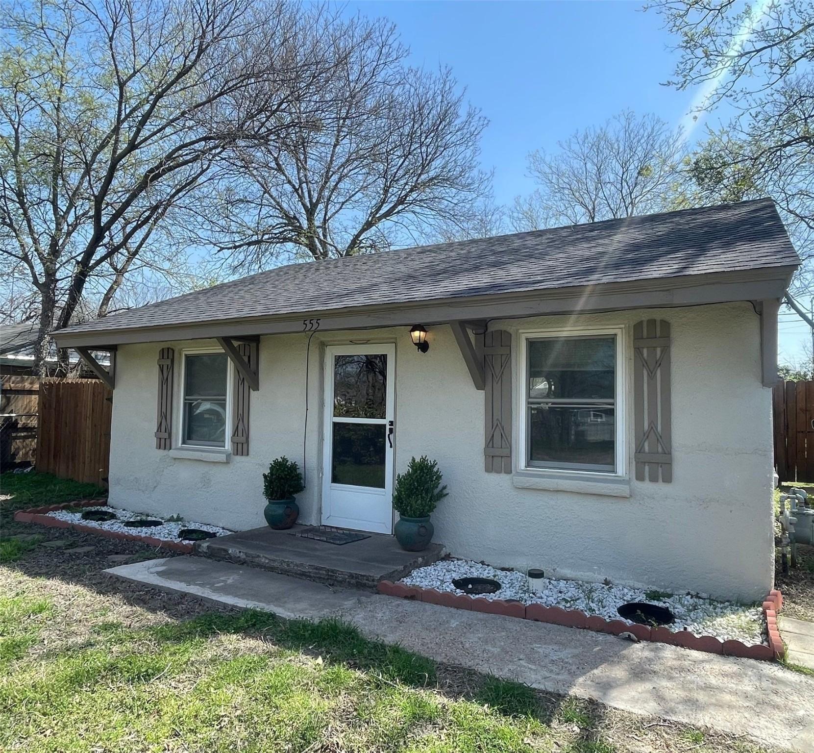Joy Dr, Fort Worth, TX 76108