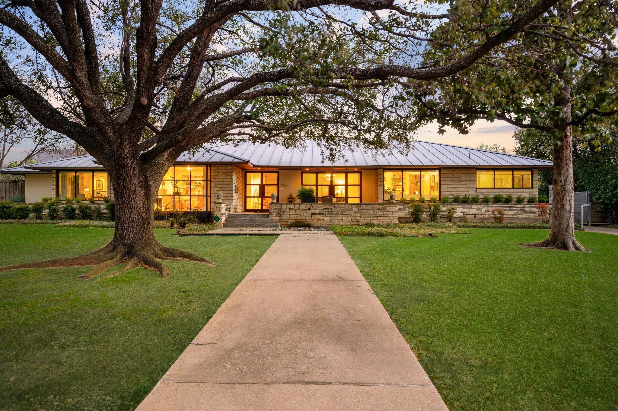 Berkshire Ln, Dallas, TX 75209