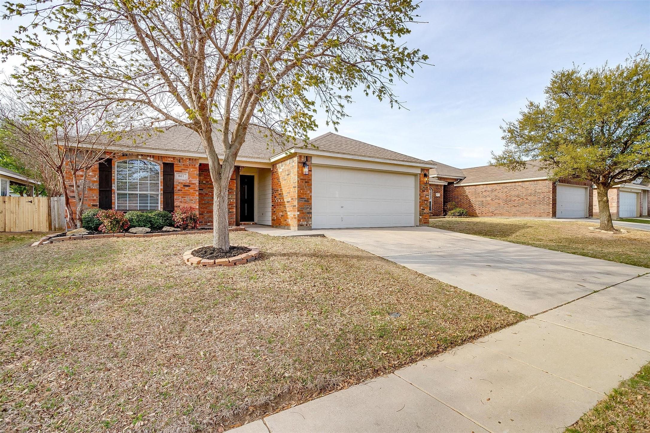 Poncho Ln, Haslet, TX 76052