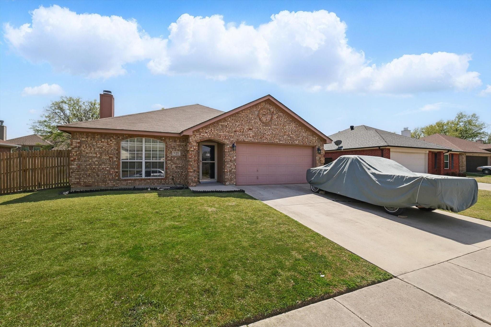 Buckstone Dr, Saginaw, TX 76179
