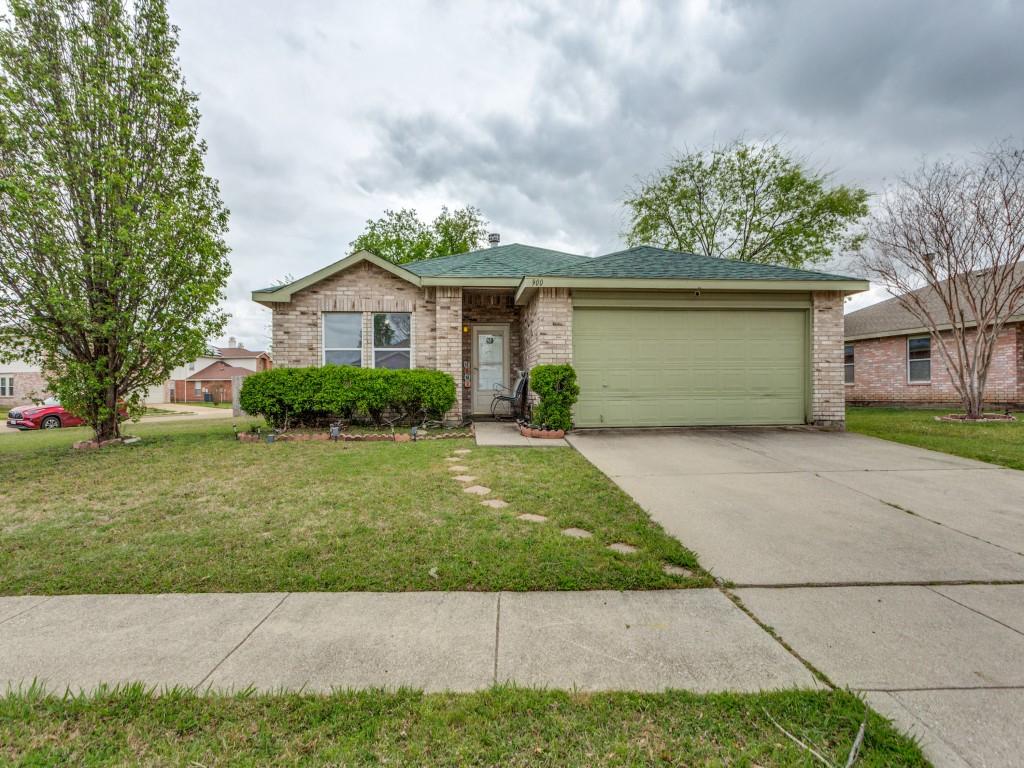 Kendall Dr, Arlington, TX 76001