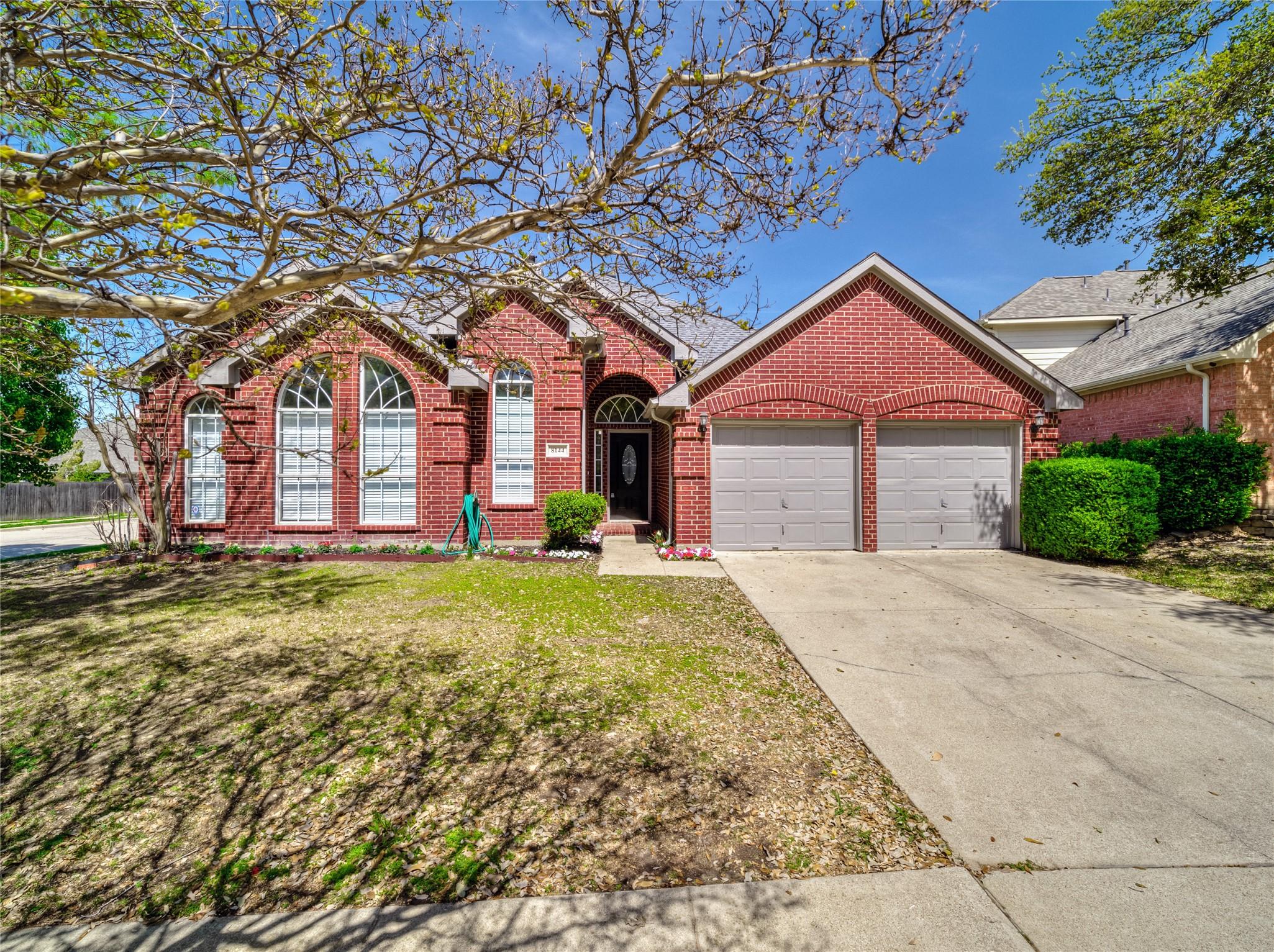 Mount Shasta Cir, Fort Worth, TX 76137