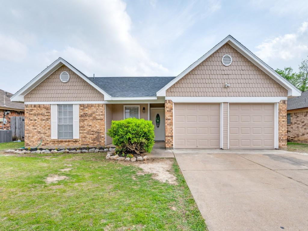 Greenfield Dr, Watauga, TX 76148