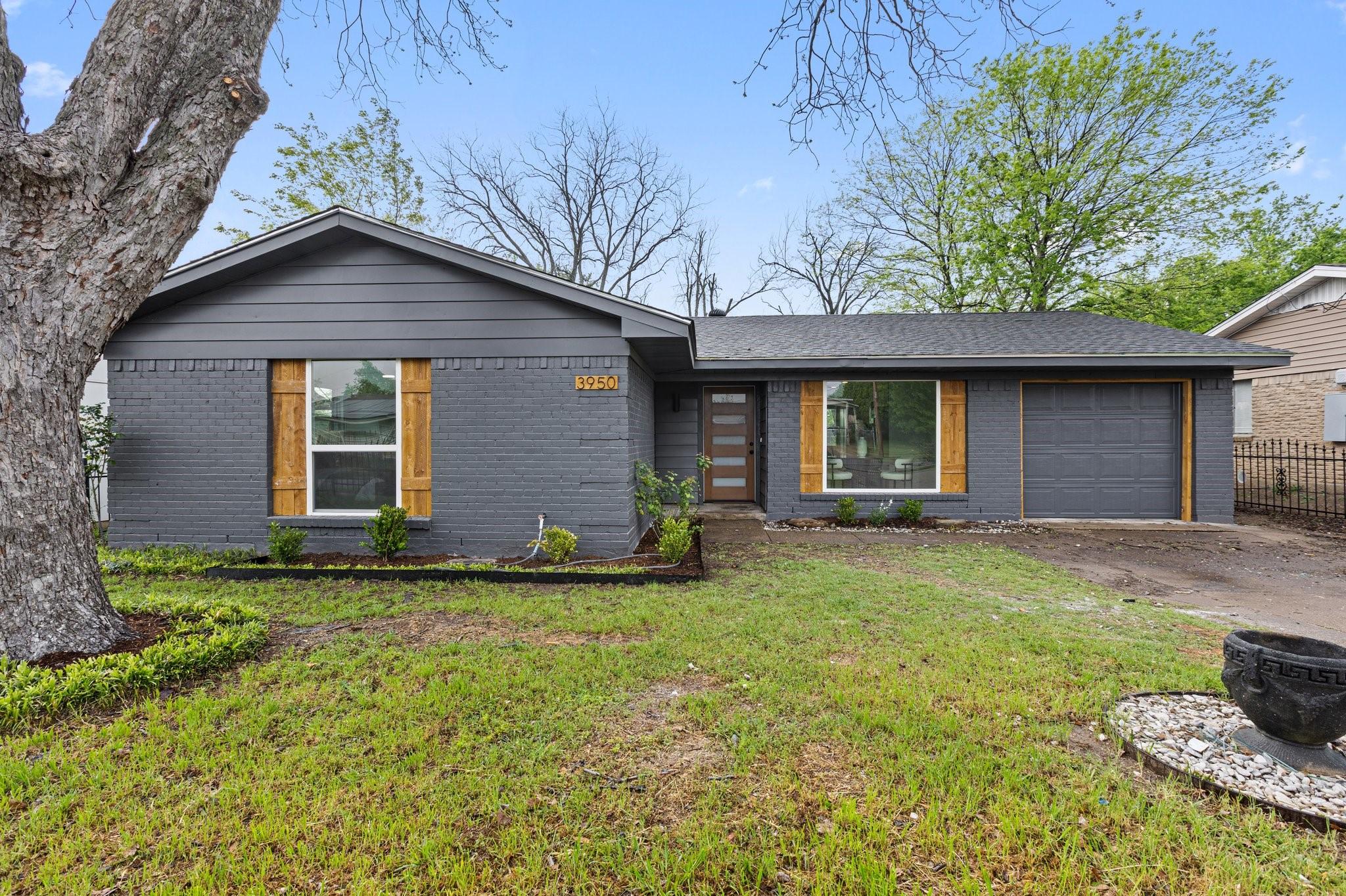 Ivy Ridge St, Dallas, TX 75241