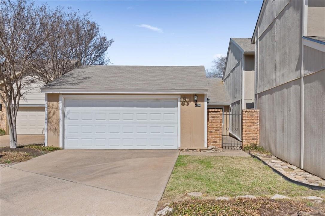 Village Oak Dr, Waco, TX 76710