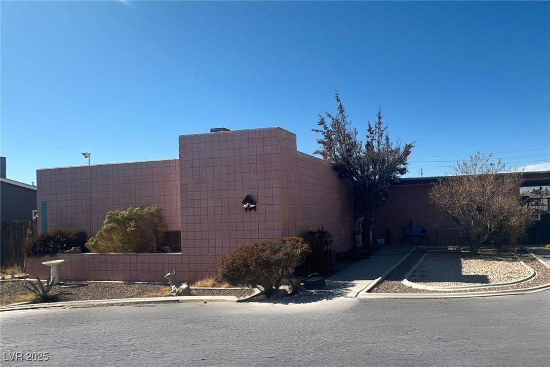 Lacy Ln, Las Vegas, NV 89107