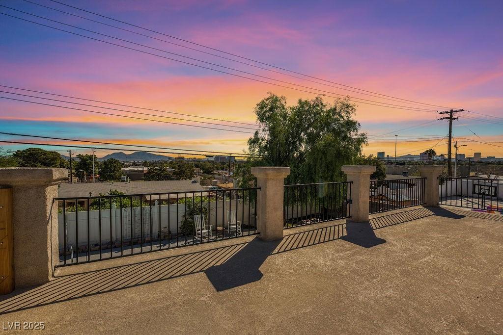 Pioneer St, Las Vegas, NV 89107