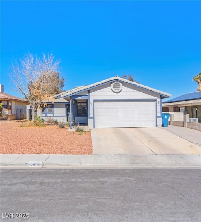 Lattimore Dr, Las Vegas, NV 89128