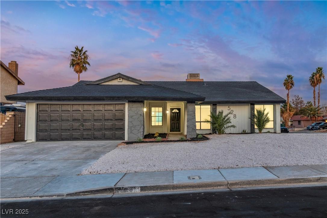 Sheffield Dr, Henderson, NV 89014