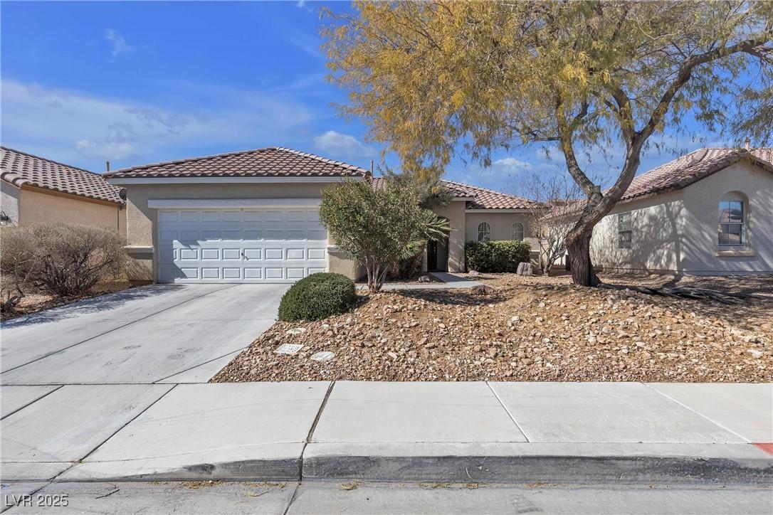 Farley Feather Ct, North Las Vegas, NV 89031