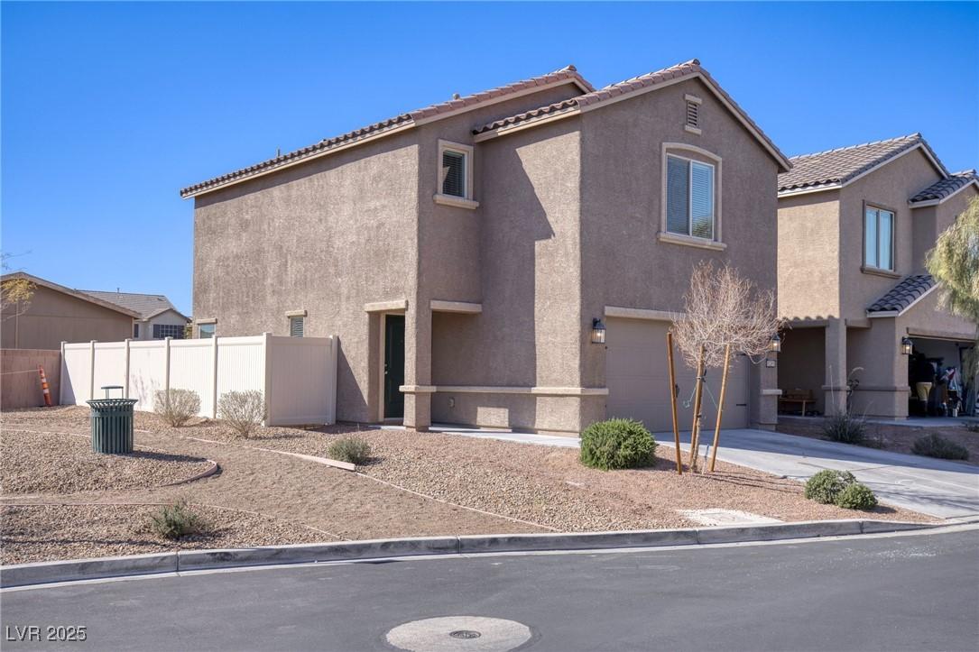 Bombazine St, Las Vegas, NV 89122