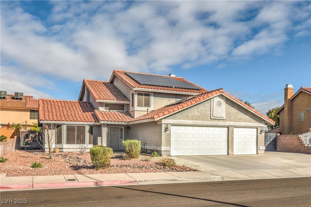 Esmont Ln, Las Vegas, NV 89117