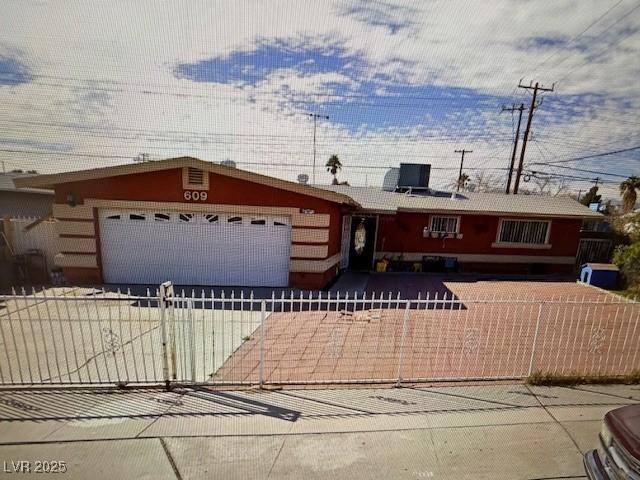 S Mallard St, Las Vegas, NV 89107
