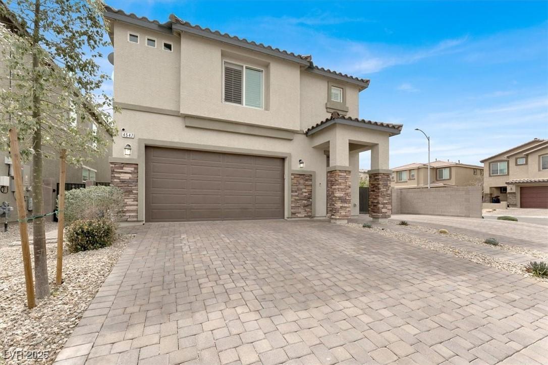 Meteora Ledge Ave, North Las Vegas, NV 89084