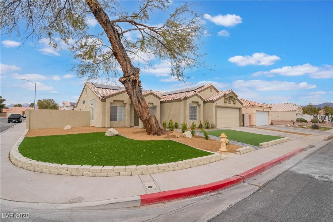 Brentcove Dr, North Las Vegas, NV 89032