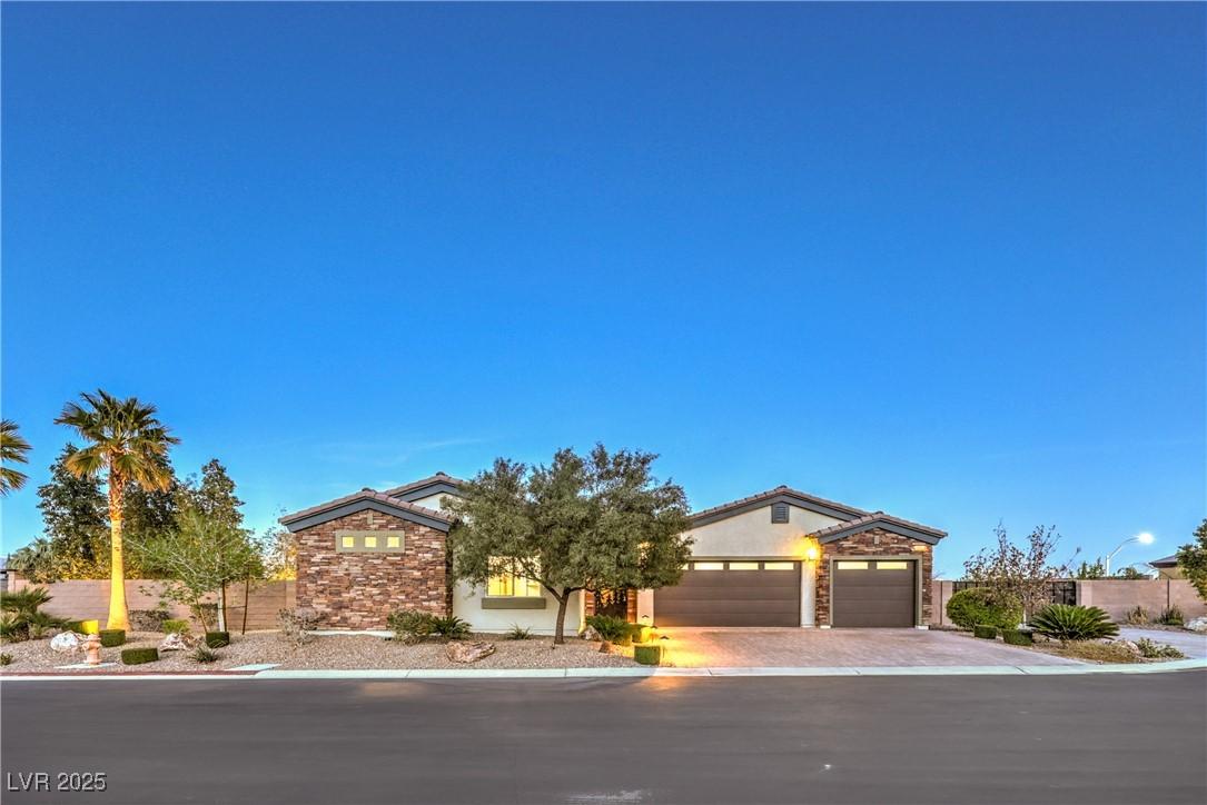 Willow Canyon St, Las Vegas, NV 89149