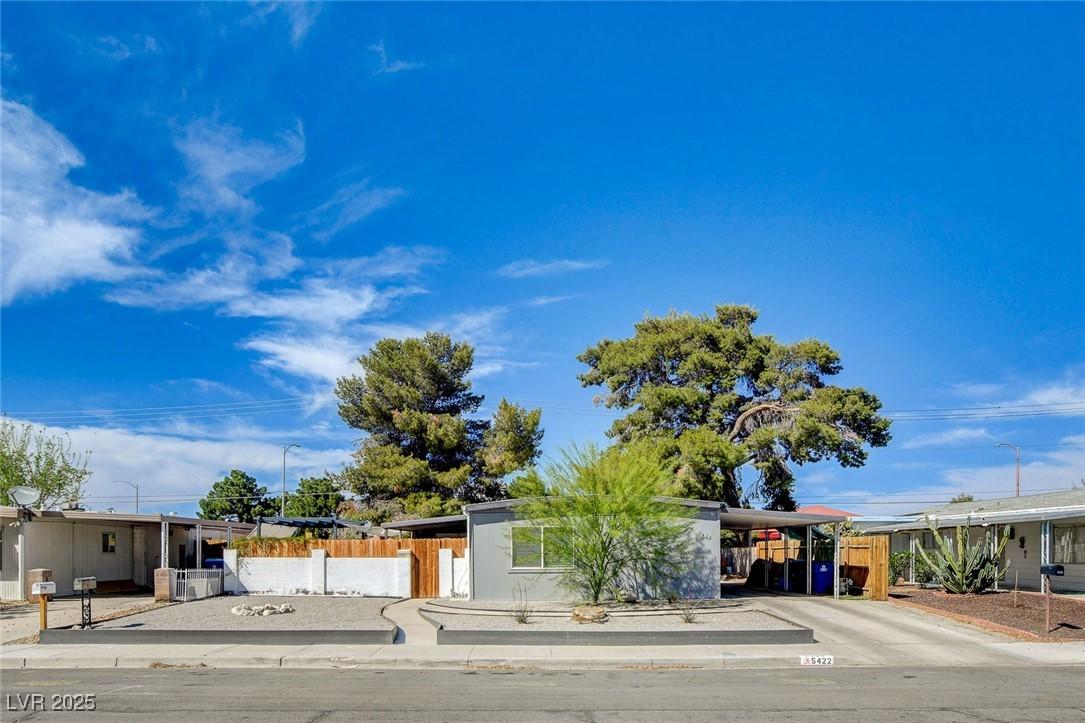 N Sir Richard Dr, Las Vegas, NV 89110