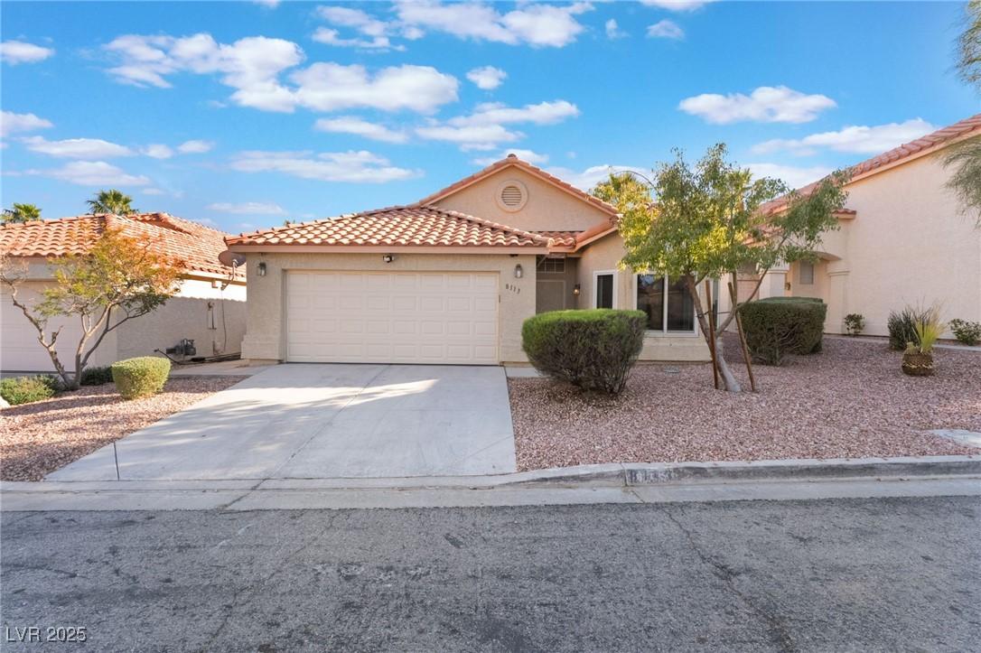 Dolphin Landing Dr, Las Vegas, NV 89128