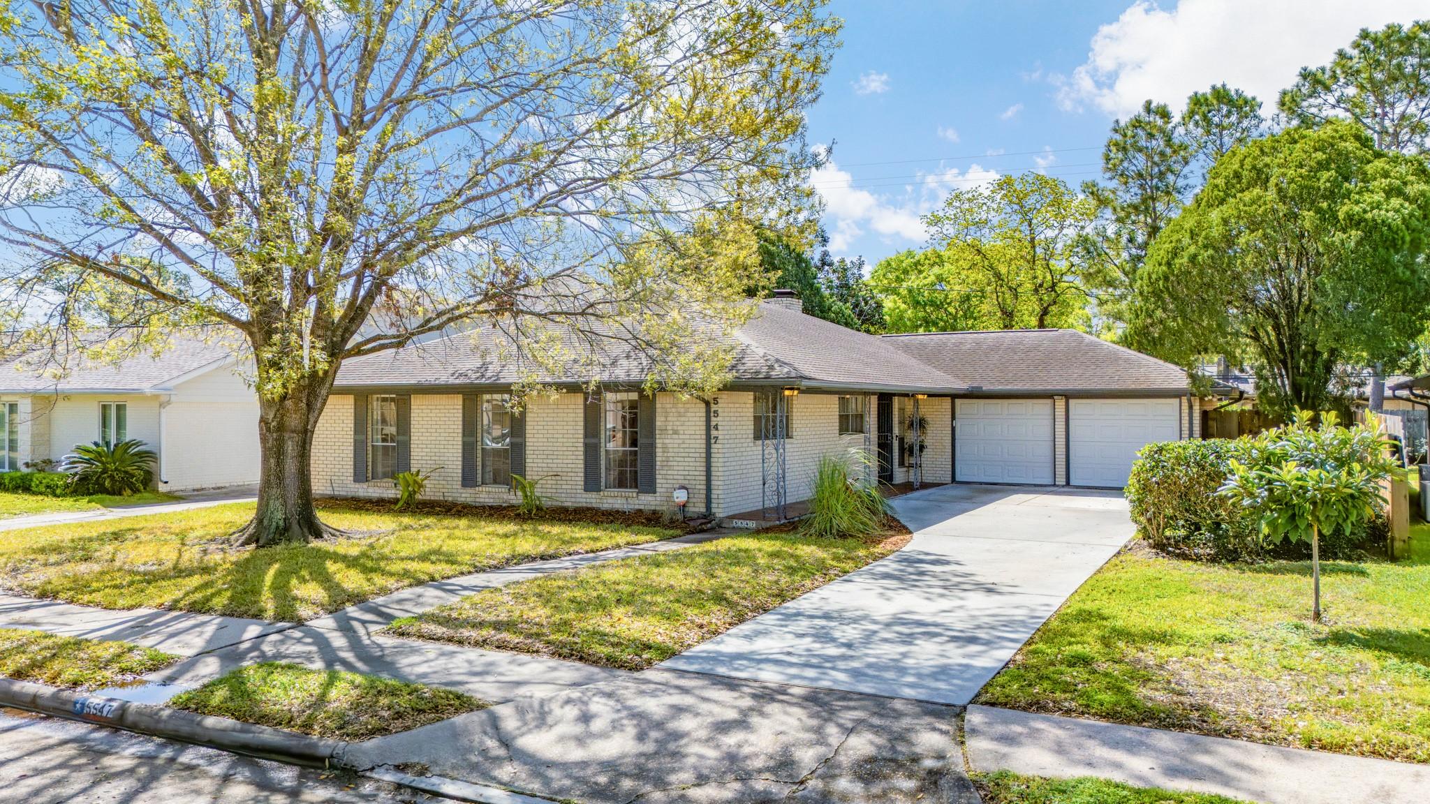 Carew St, Houston, TX 77096