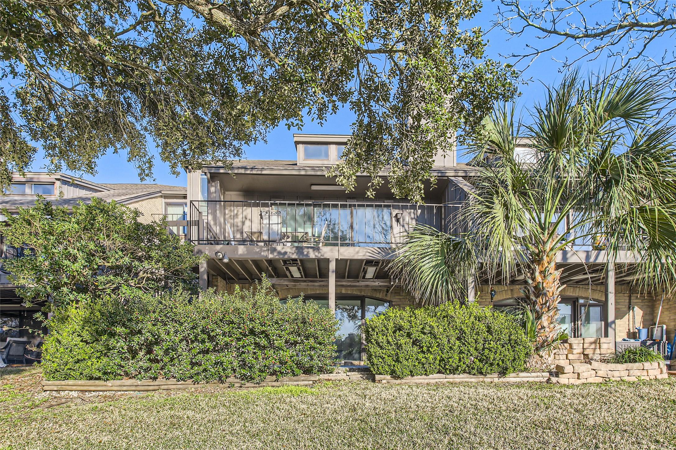 Bal Harbour Dr, Houston, TX 77058