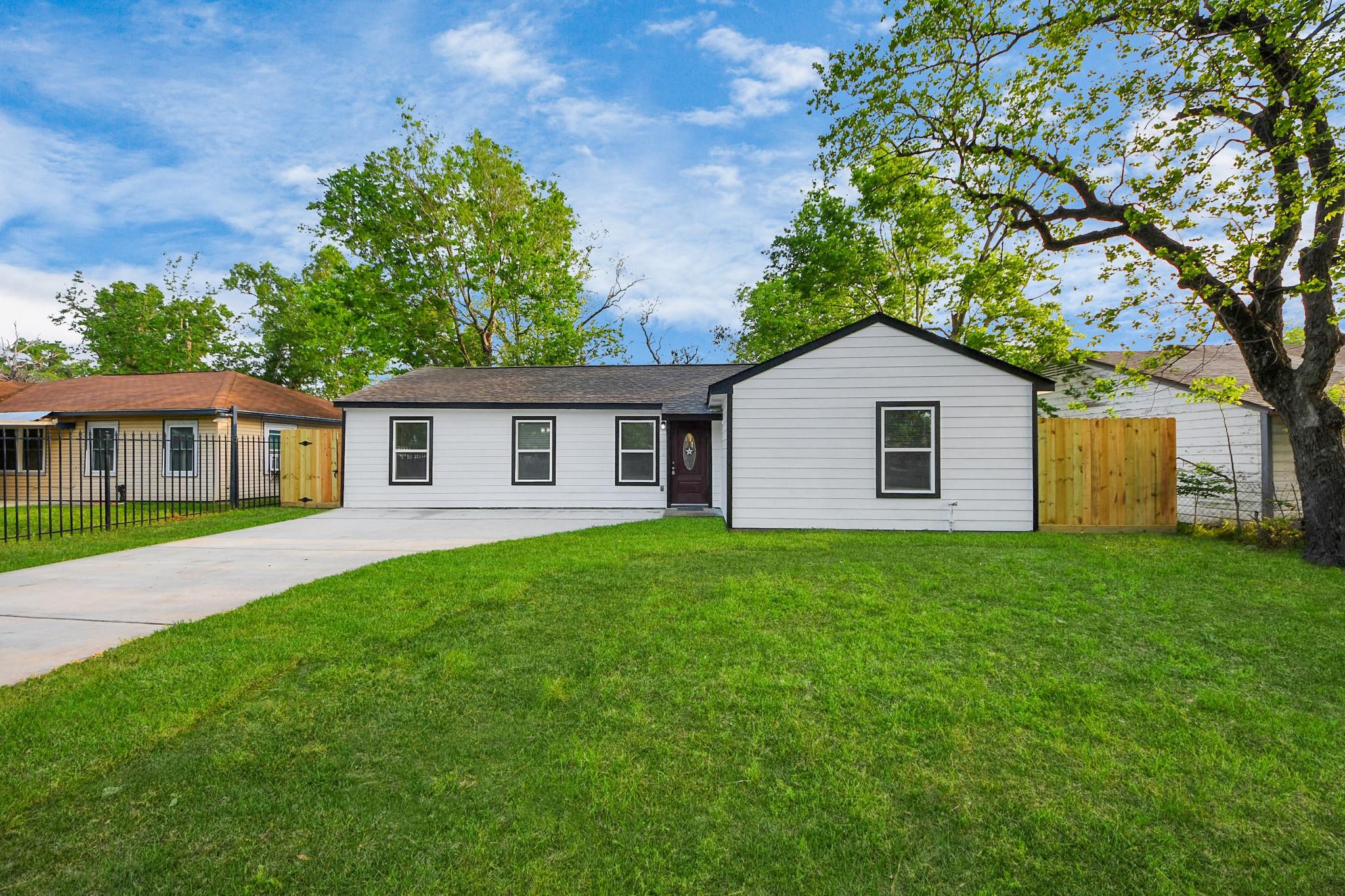 Southwell St, Houston, TX 77033