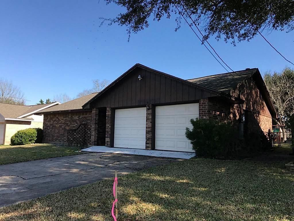 N Meinecke St, Bellville, TX 77418