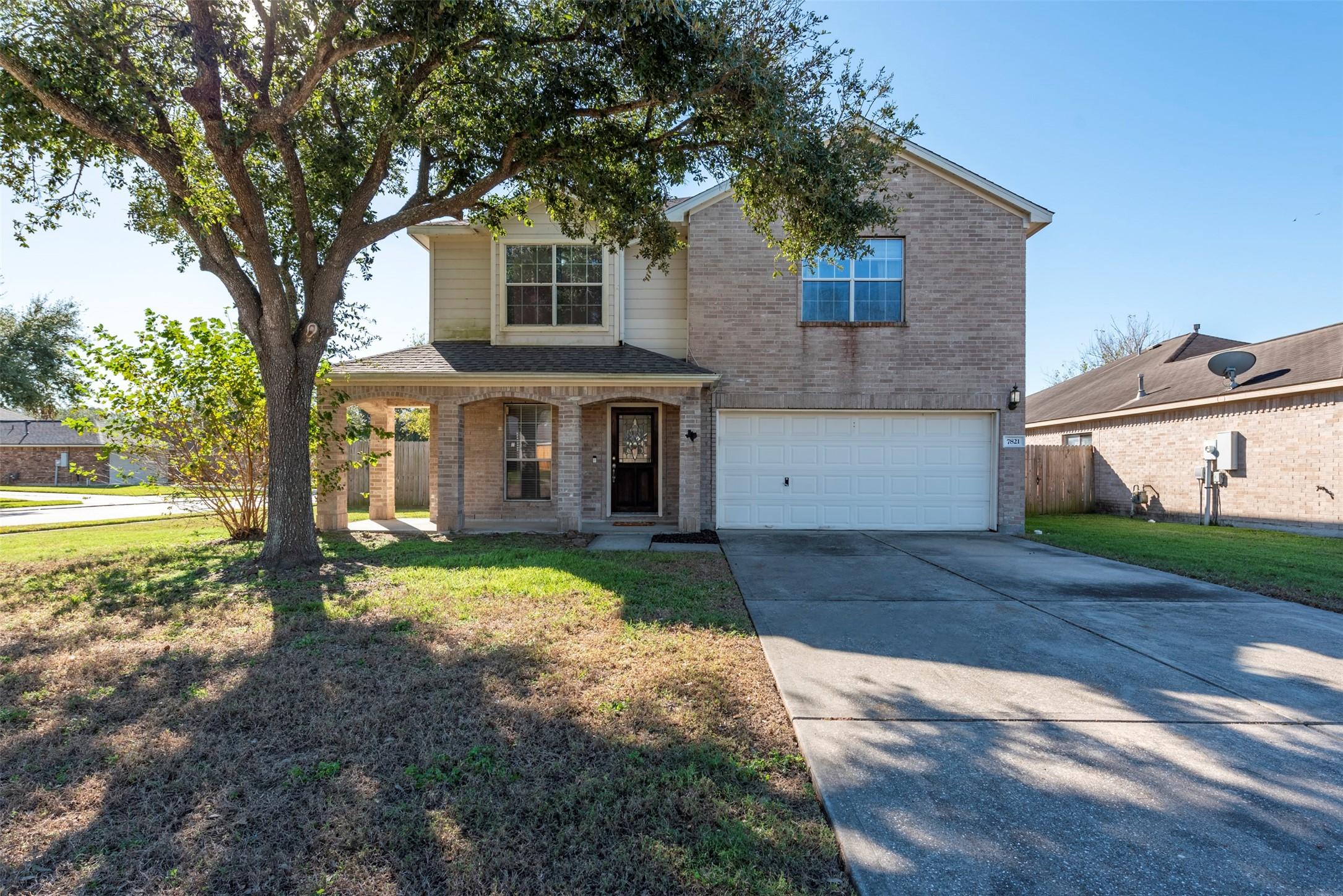 Fallen Oak Ln, Texas City, TX 77591