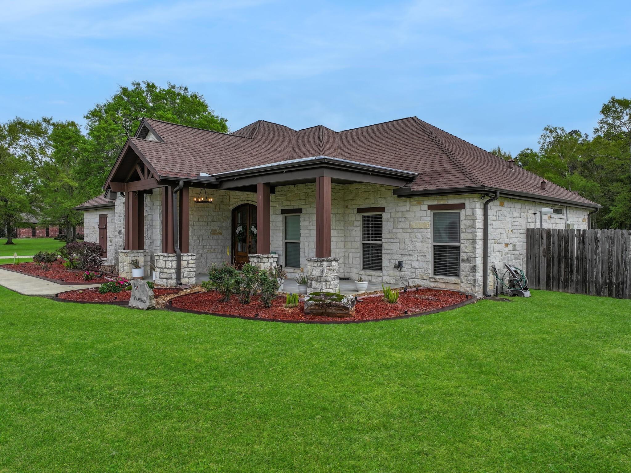 Polar Rd, Orange, TX 77632