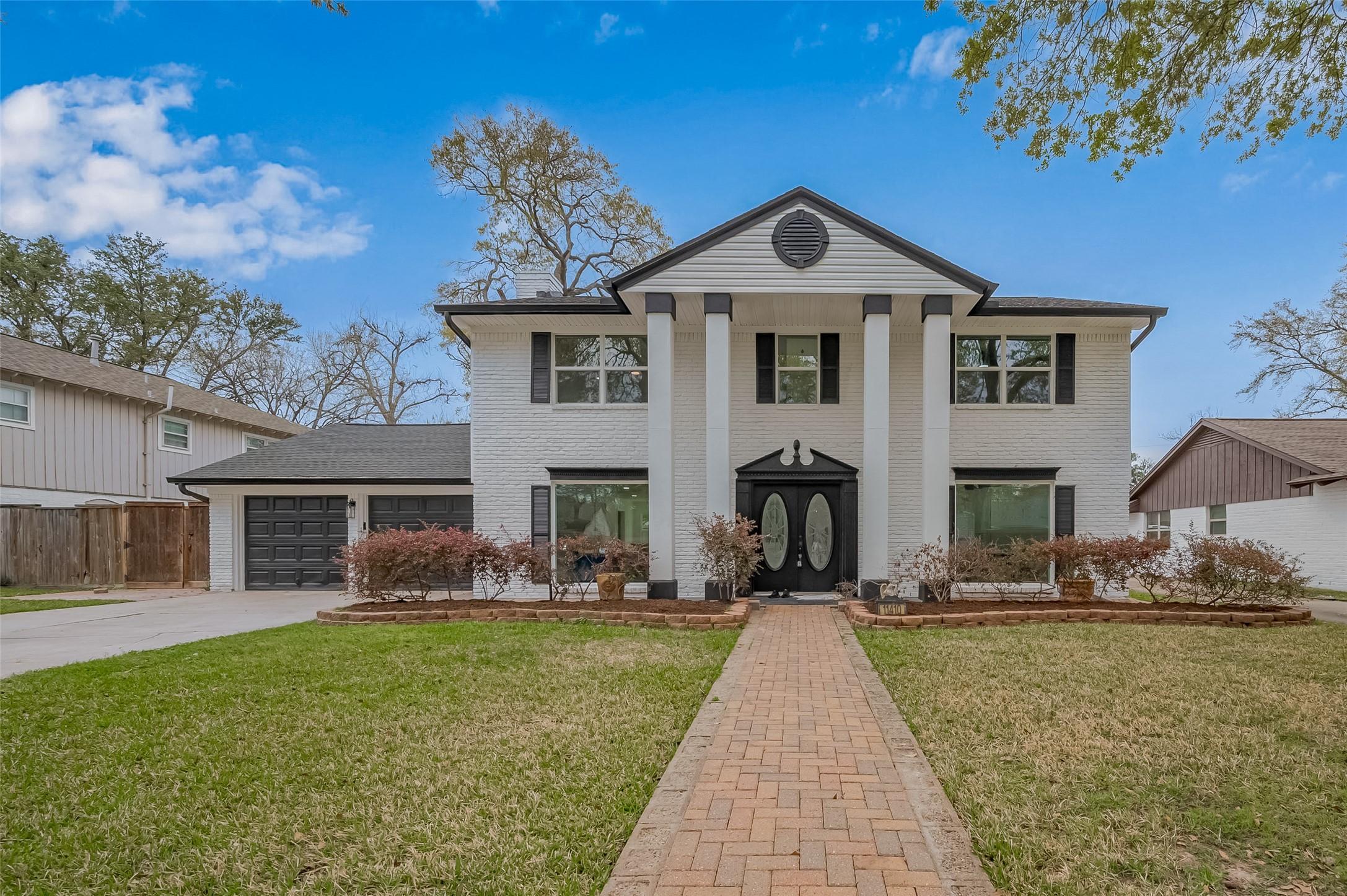Valley Spring Dr, Houston, TX 77043