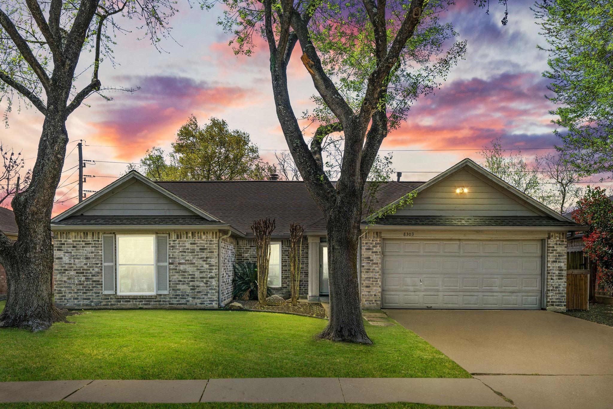 Battleoak Dr, Houston, TX 77040