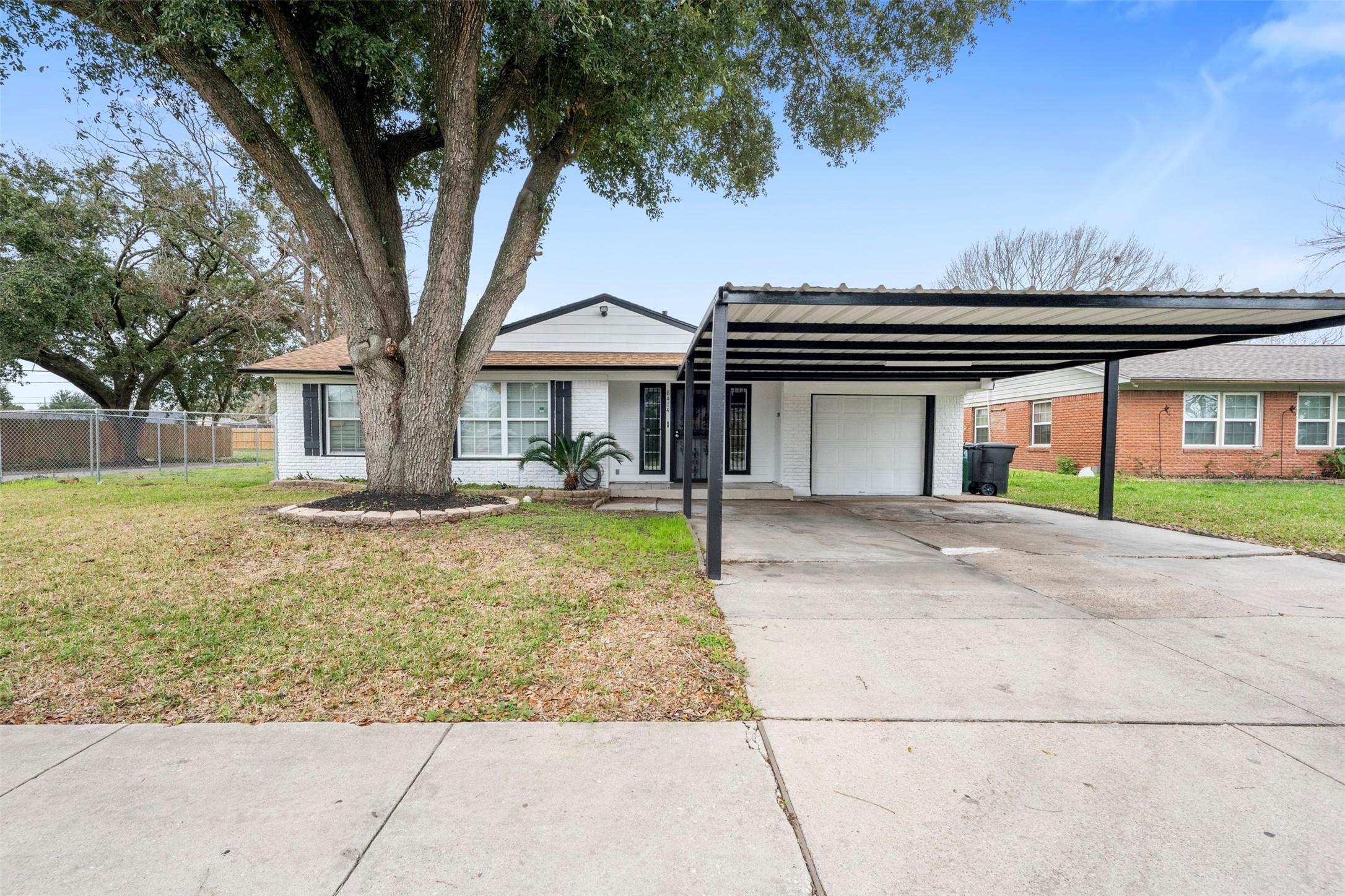 Vennard Rd, Houston, TX 77034