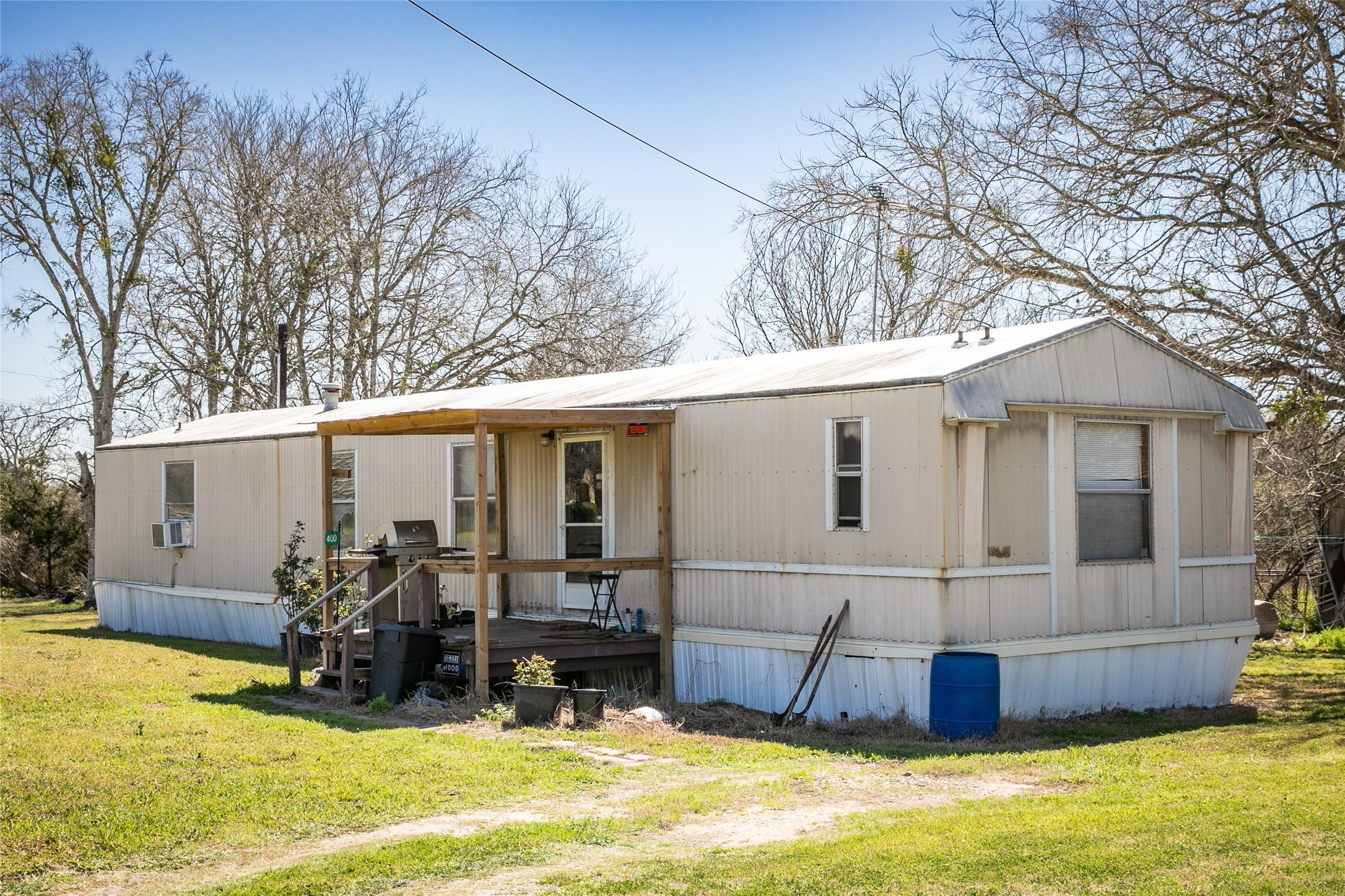 S Railroad St, Burton, TX 77835