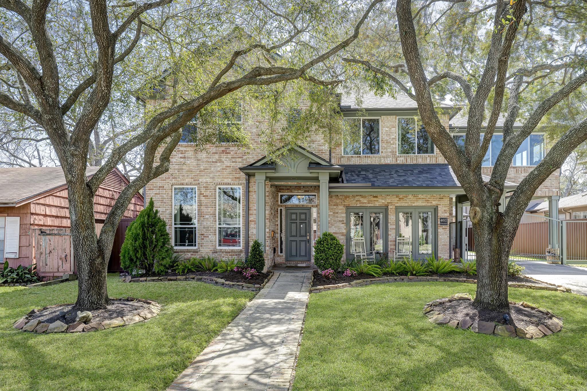 Oakdale St, Bellaire, TX 77401