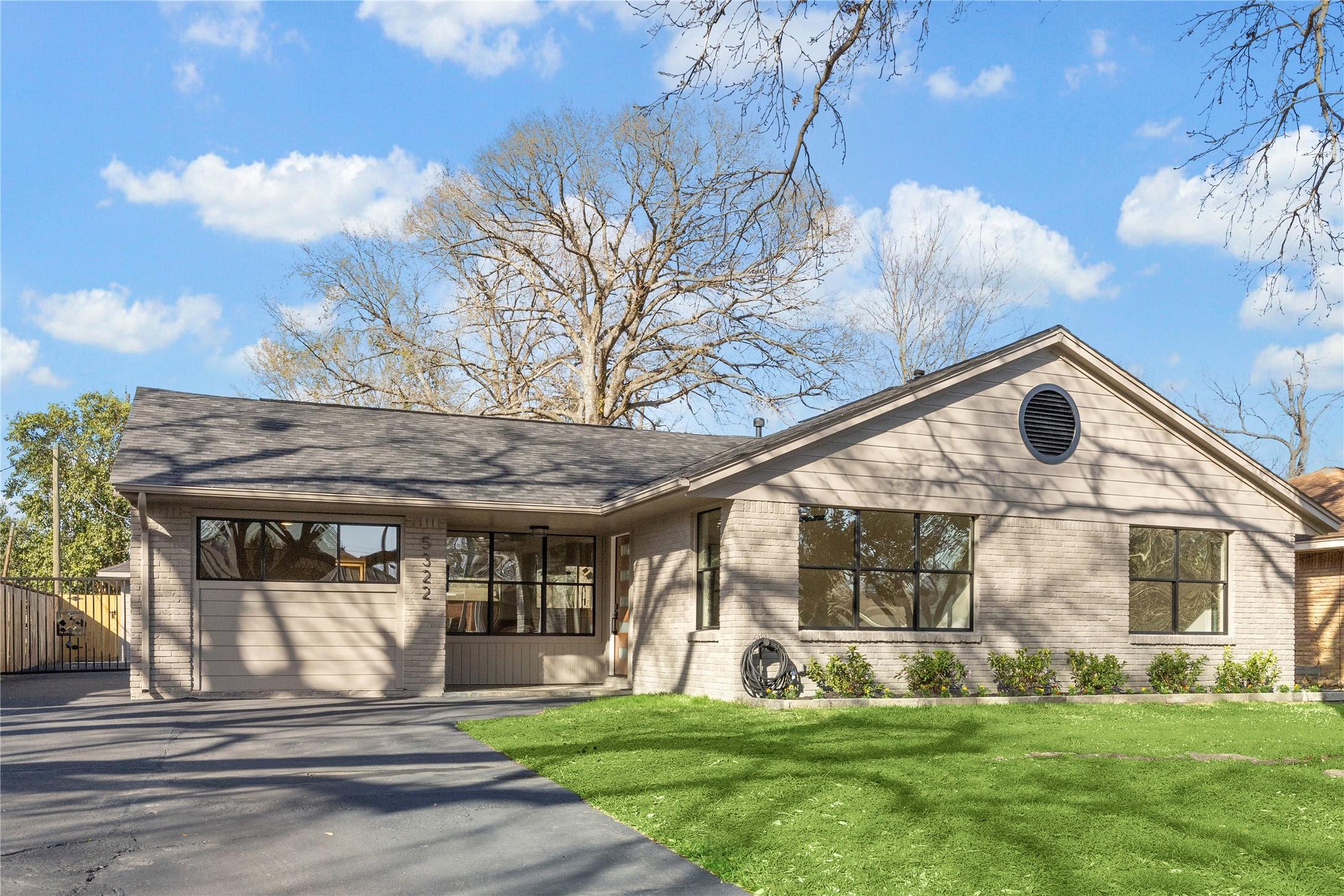 Nina Lee Ln, Houston, TX 77092