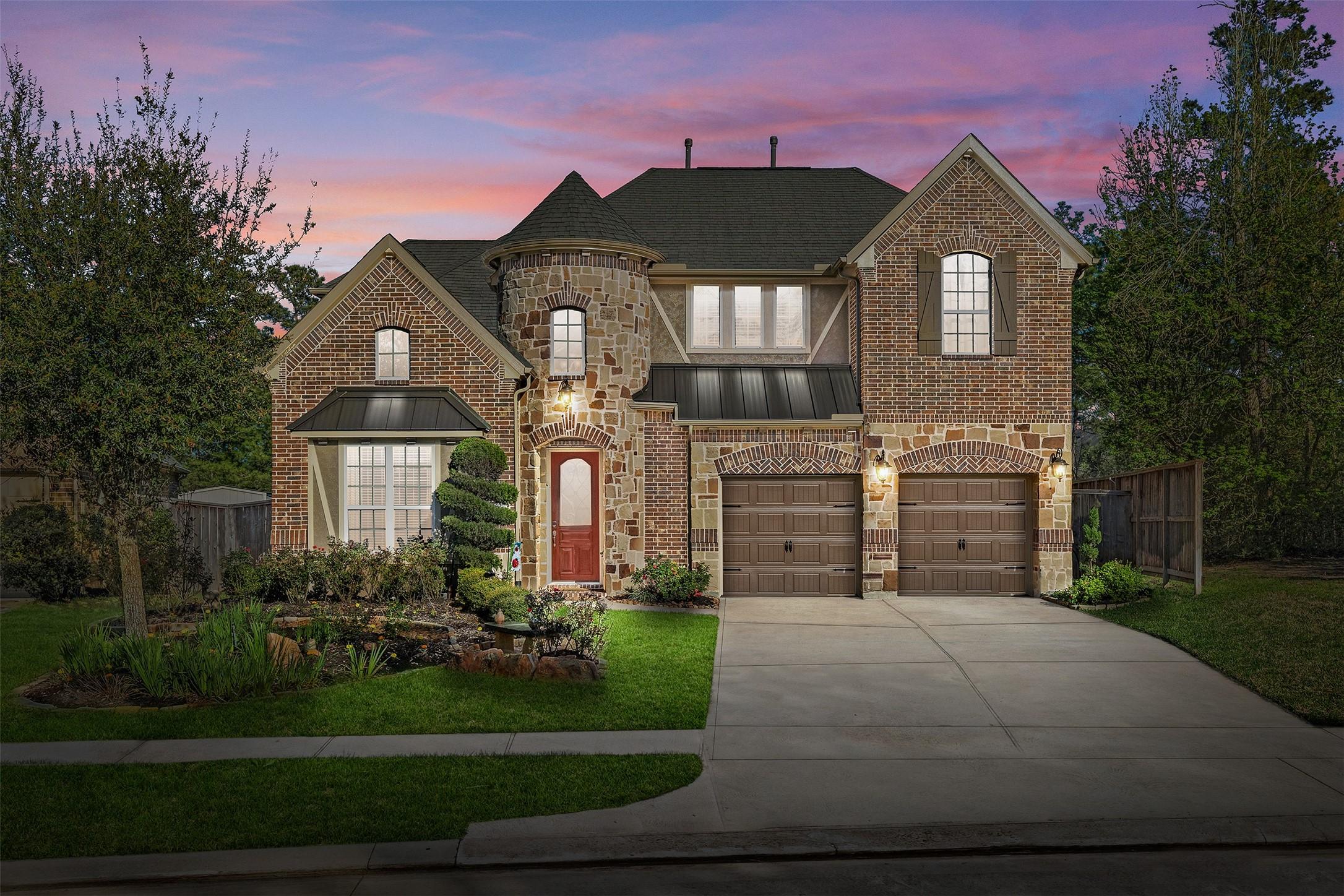 Rolling Brook Ln, Pinehurst, TX 77362