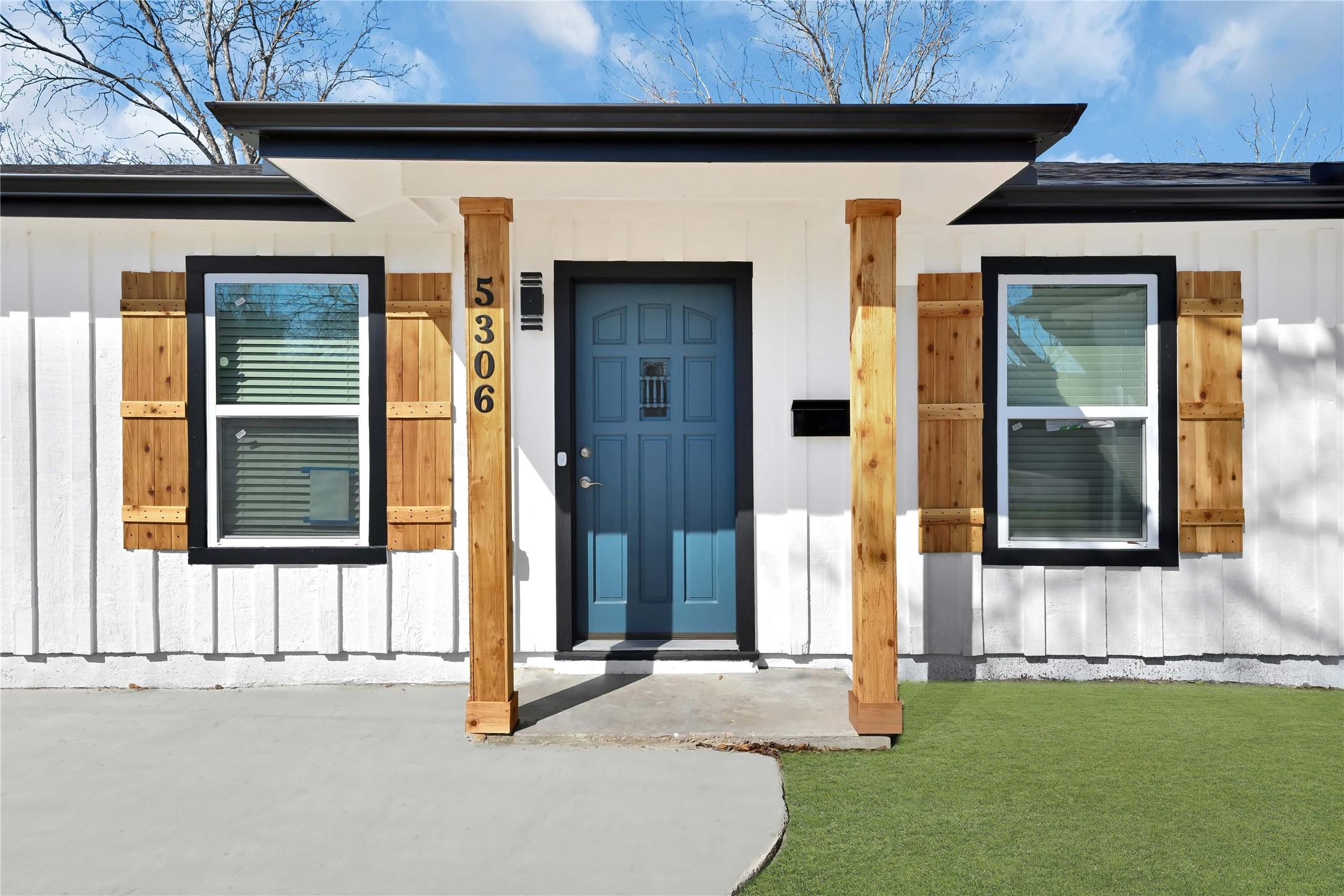 Mackinaw St, Houston, TX 77053