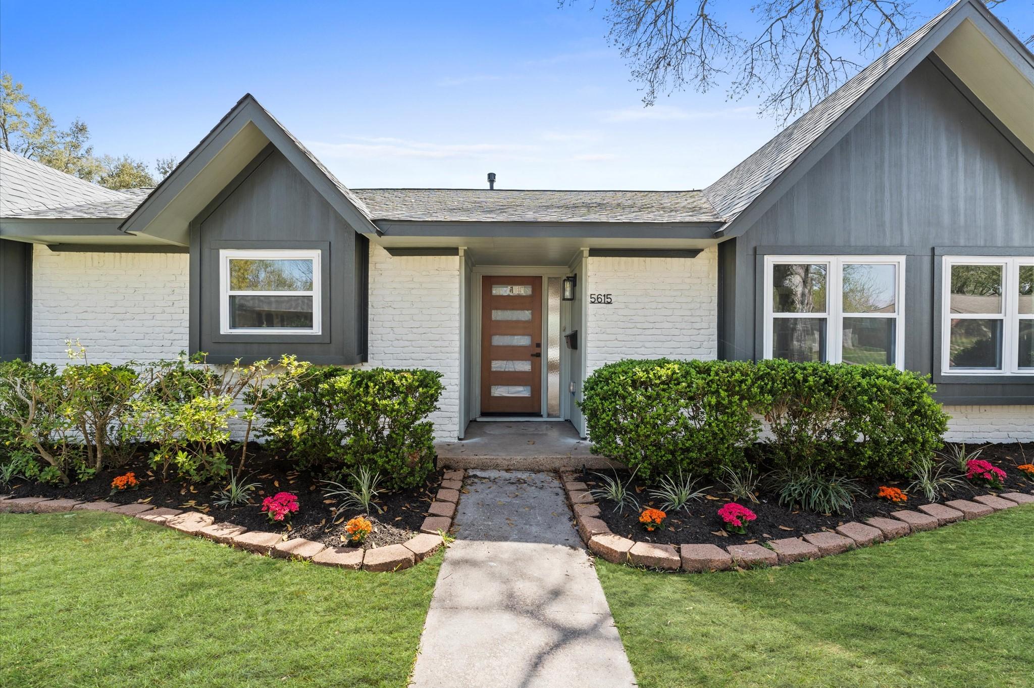 Wigton Dr, Houston, TX 77096