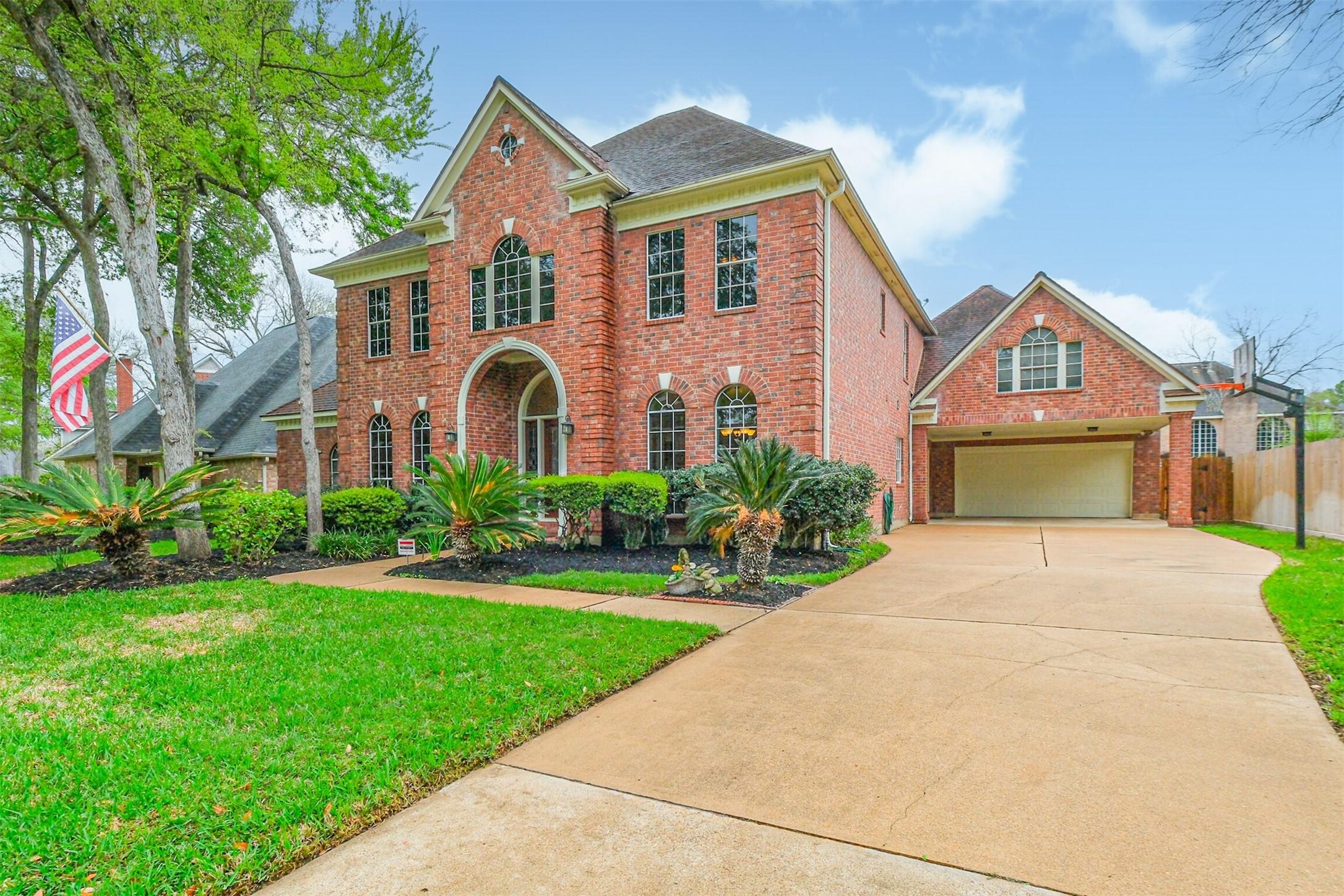 Wildwood Ln, Richmond, TX 77406