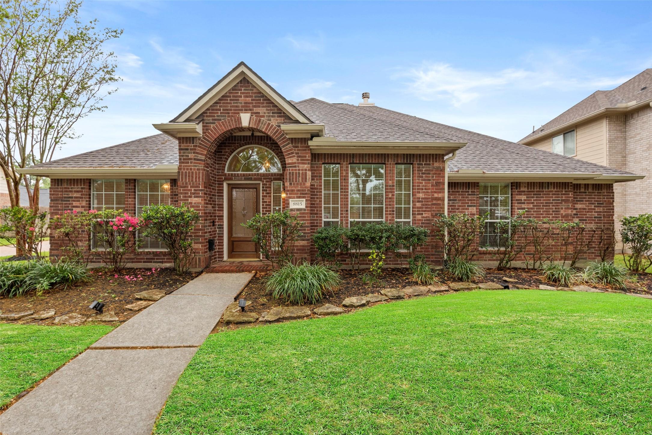 Sunny Ridge Dr, Houston, TX 77095