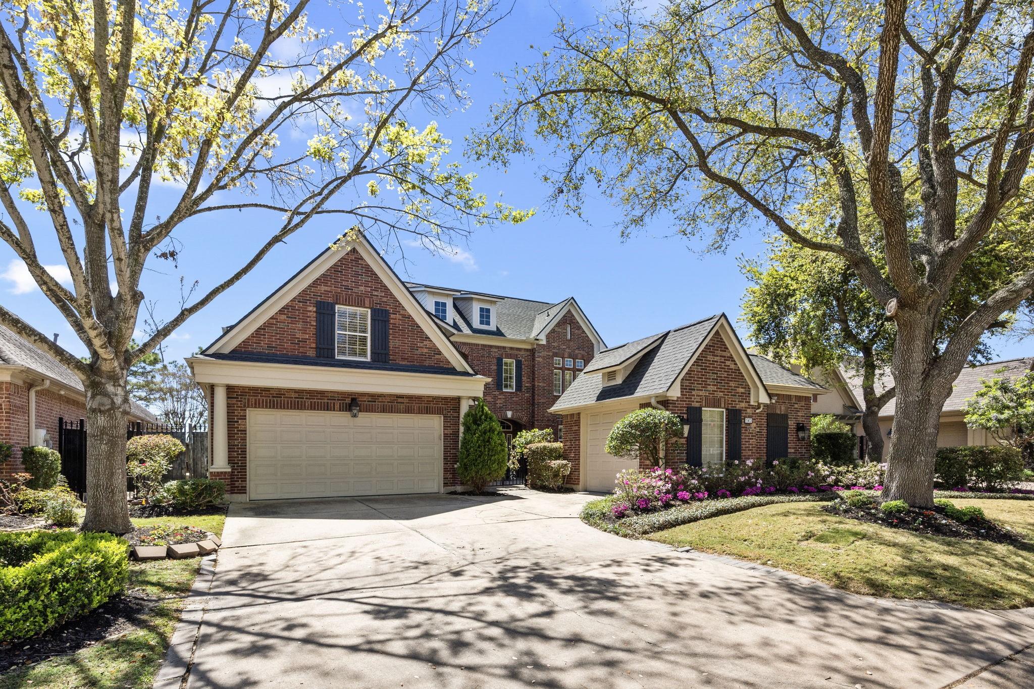 Gallant Ridge Ln, Houston, TX 77082
