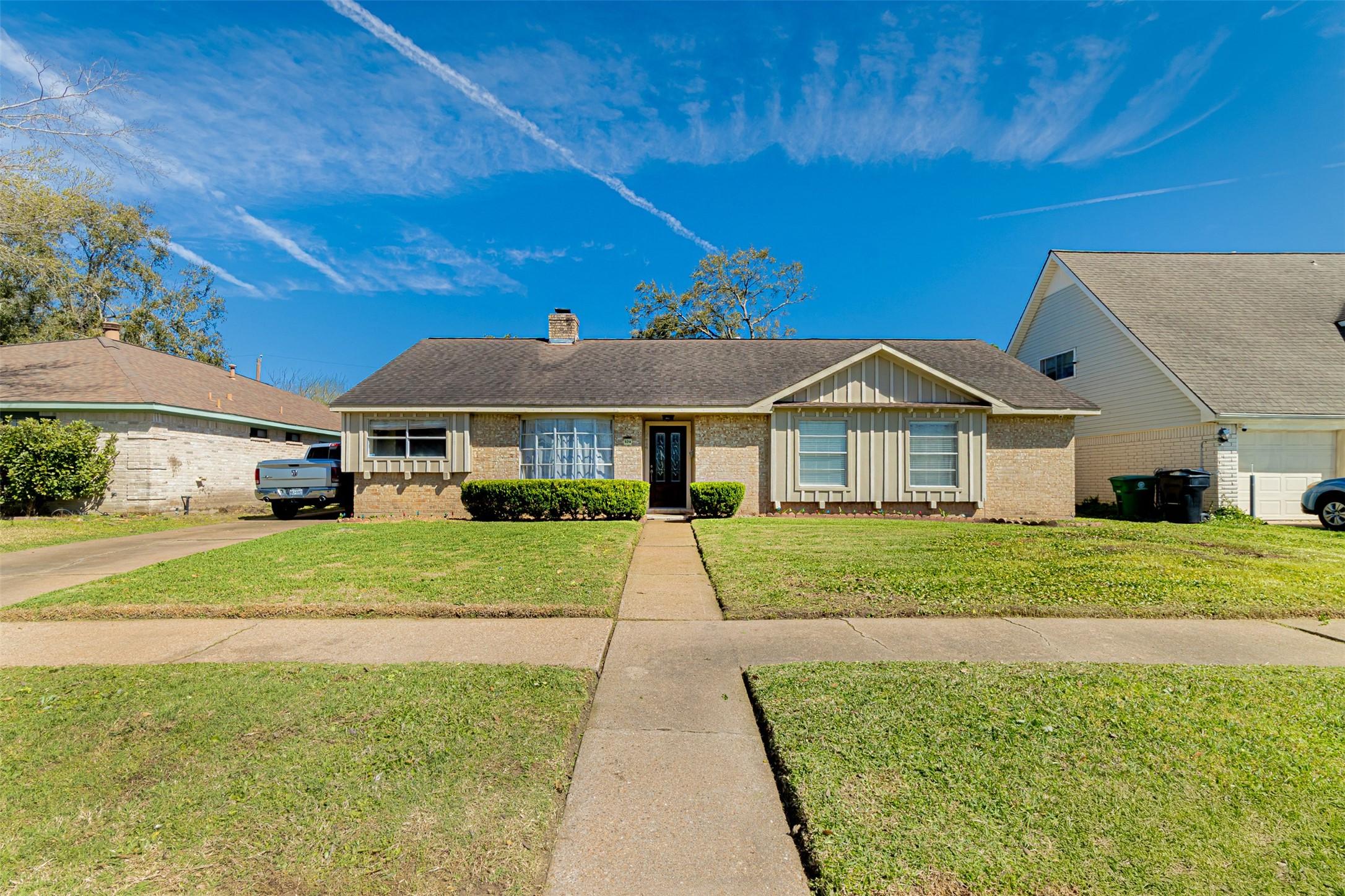 Carvel Ln, Houston, TX 77036