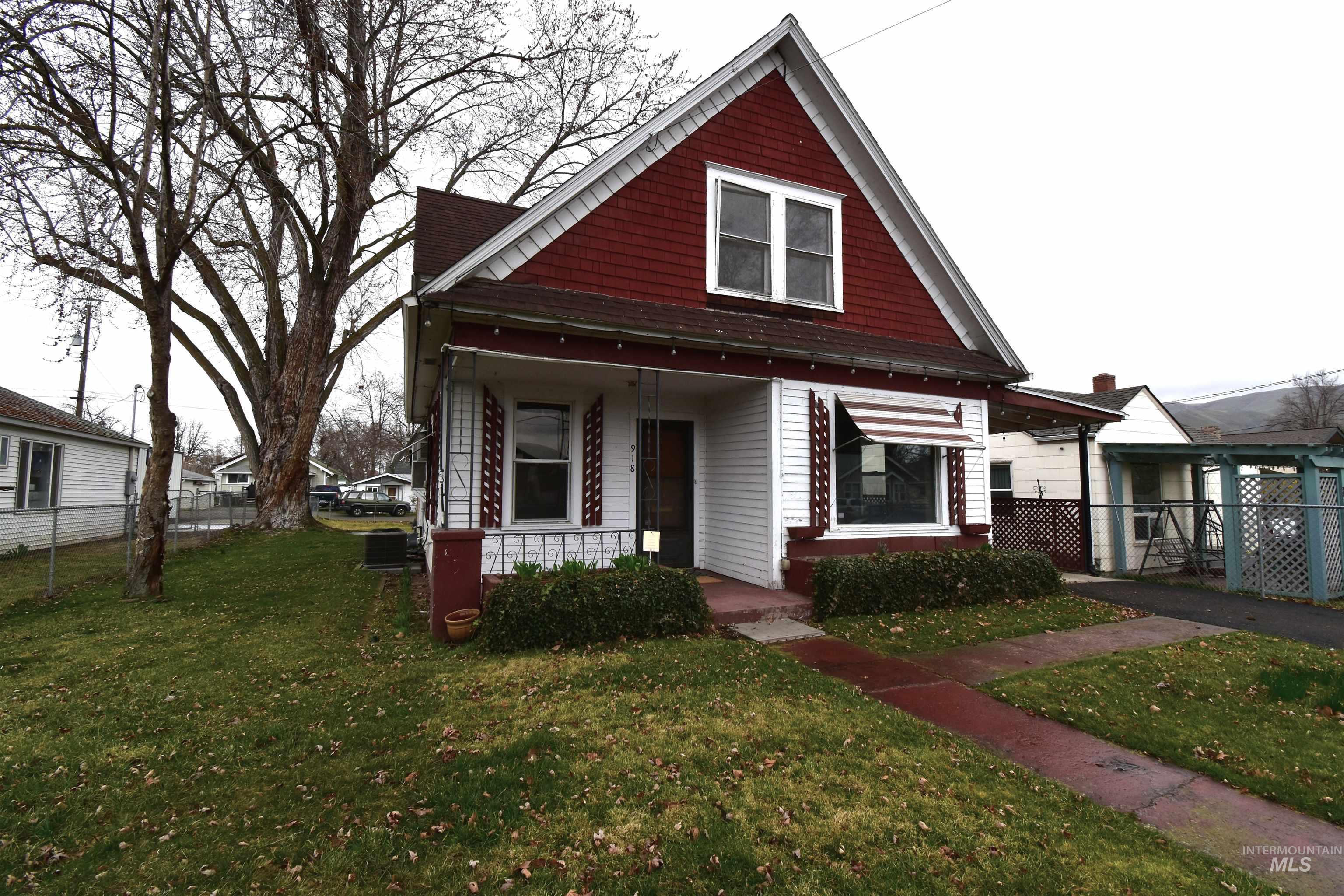 2nd St, Clarkston, WA 99403